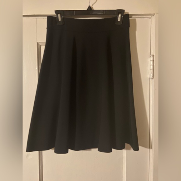 Theory Skirt - Picture 1 of 2